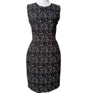 Margaret M Sheath Dress Fitted Sleeveless Bodycon Black and White Stretch